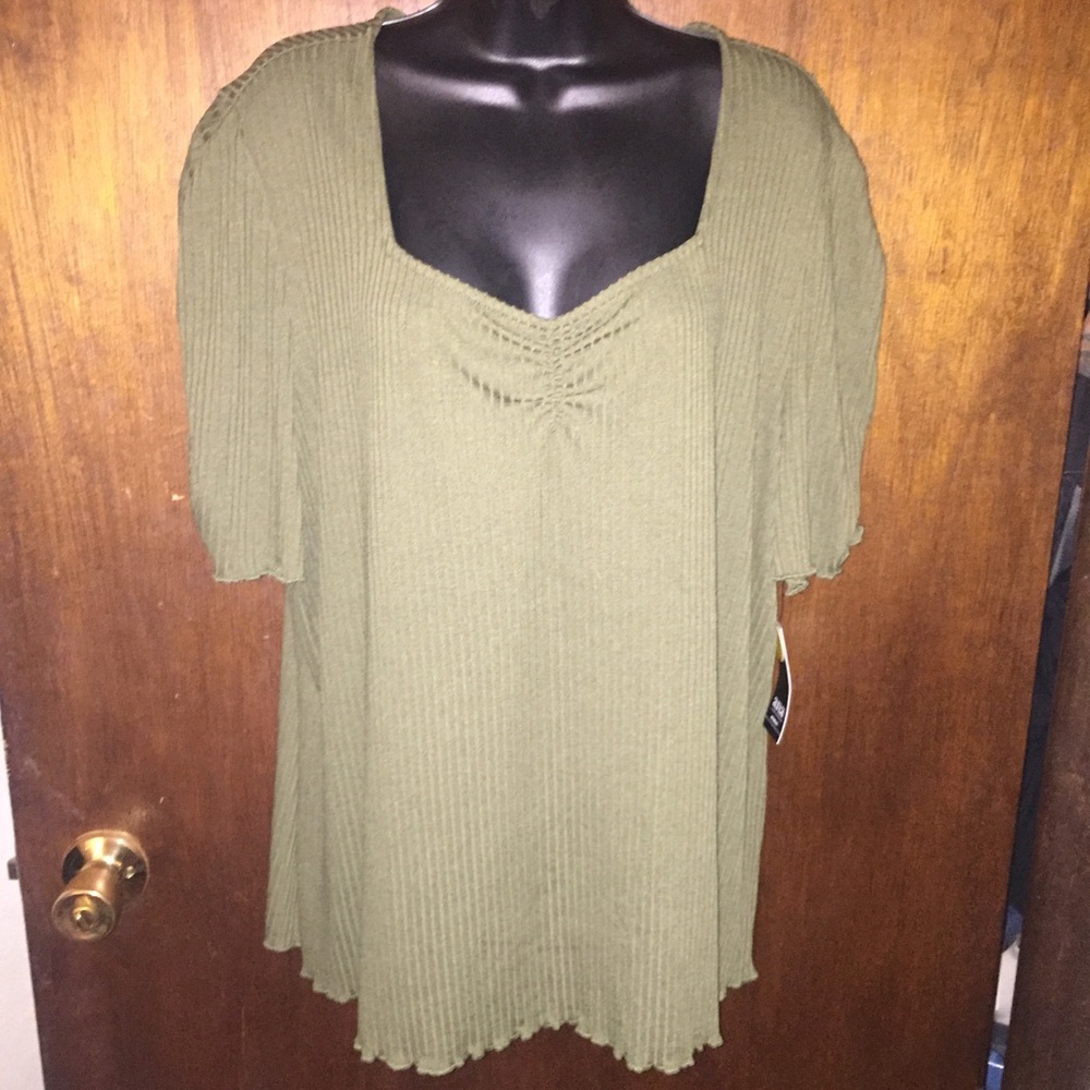 Brand new plus size blouse